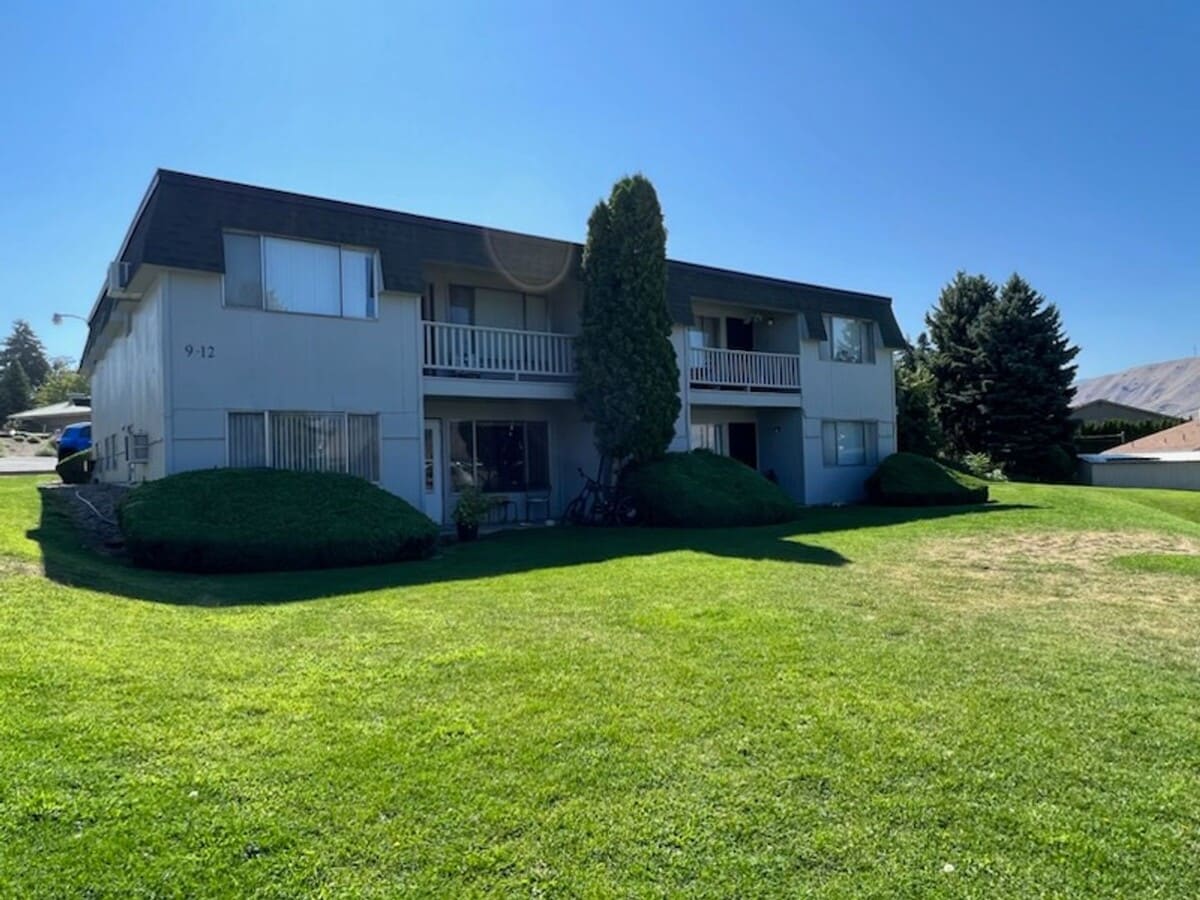 Photo - Pet-friendly two-bedroom! Unit 12