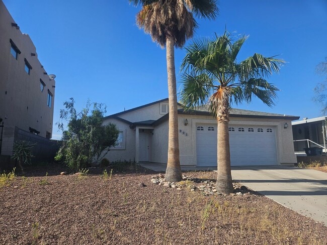 Building Photo - 3 Bedroom Home in Holiday Shores