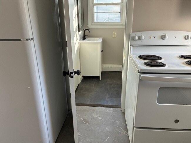 Photo - 102 Pleasant St Unidad 1