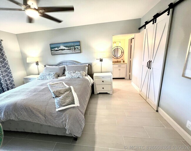 Photo - 17081 Waterbend Dr