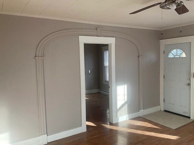 28 Emerson St Unit 1