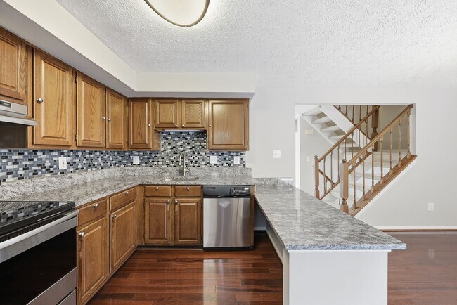 14126 Red River Dr