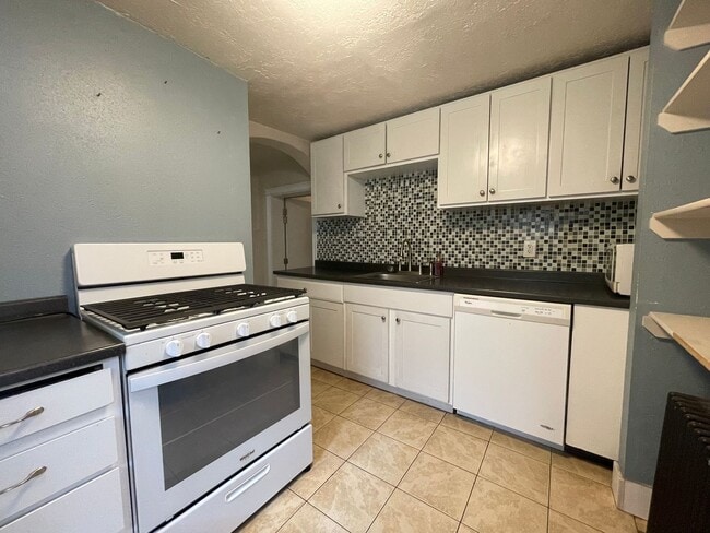 Photo - 192 N 100 E Unit 192-Downstairs