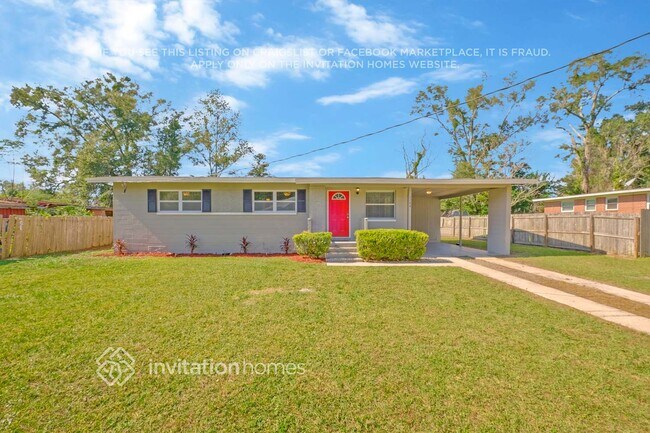 Photo - 1144 Skye Dr E