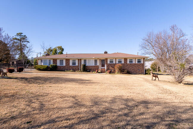 Photo - 1008 Fairview Rd House