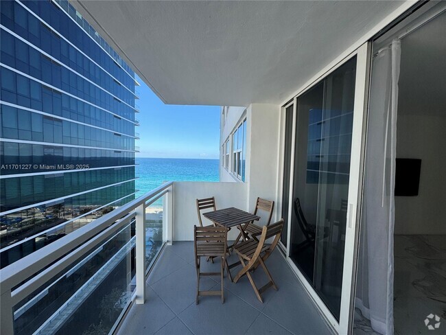 Building Photo - 2030 S Ocean Dr Unit 1022 Rental