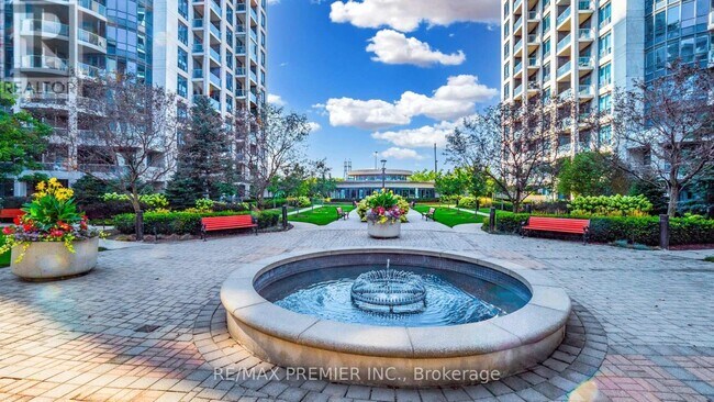 Photo - 2087 Lake Shore Blvd W Unit 307