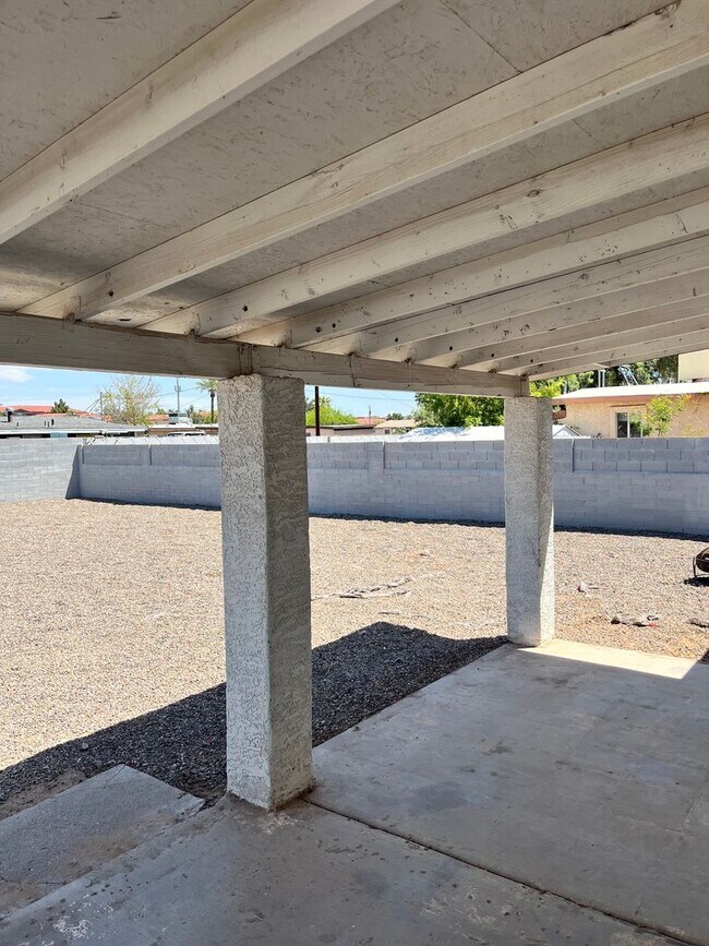 Photo - Single level North Tempe home