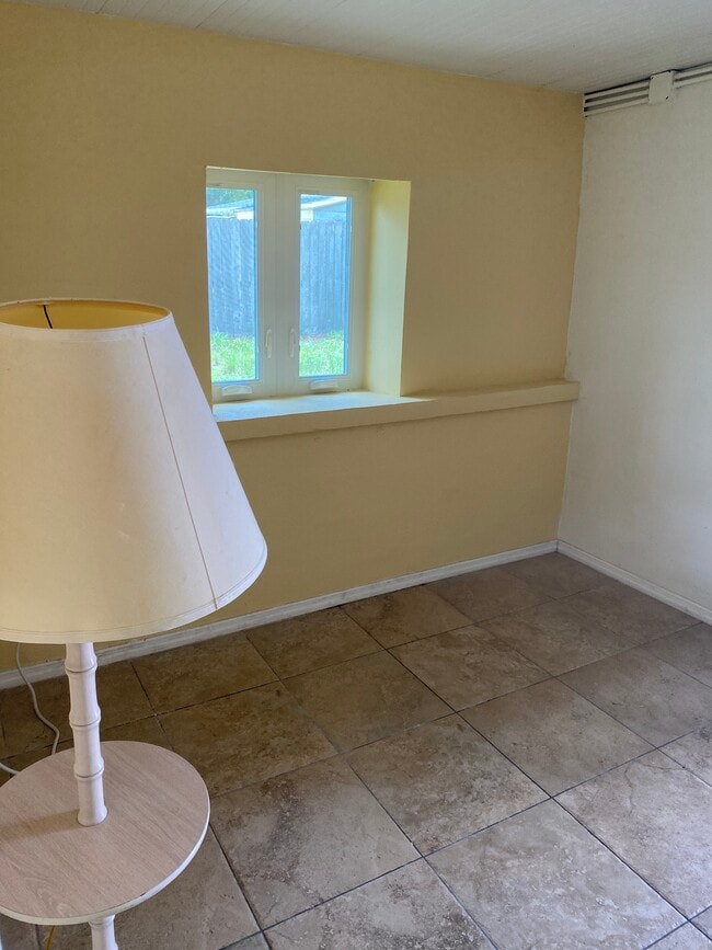 Photo - 2715 Ingot Pl