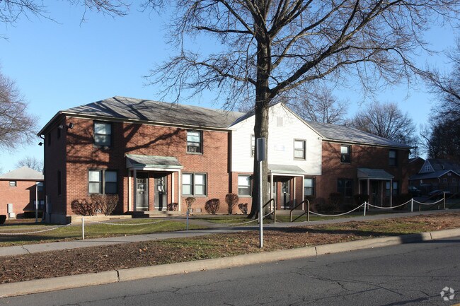 Colonial Gardens Apartments For Rent in Kingston, NY | ForRent.com