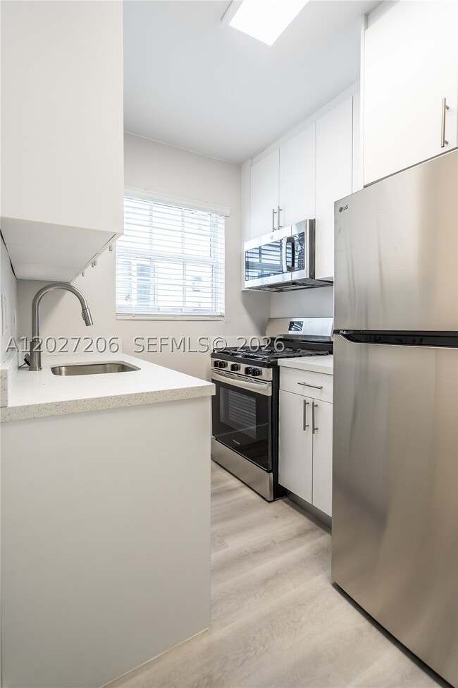2418 Flamingo Dr Unit 7