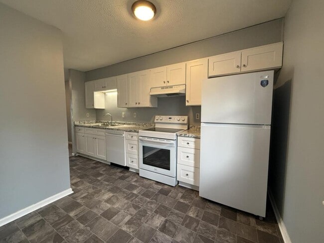 Photo - 1210 Clear Ridge Ln