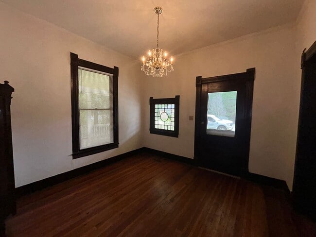 Photo - 179 Lagrange St