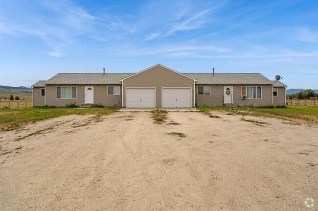 Building Photo - 807 Unit 5644 Rental