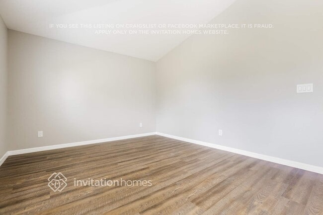 Photo - 519 Fort Pierce St SW