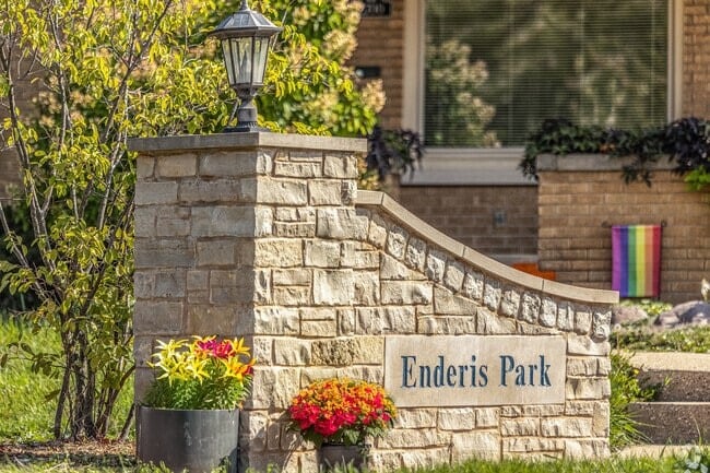 Photo - 3023 N 73rd St