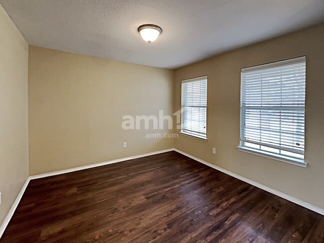 Photo - 1618 Withers Way