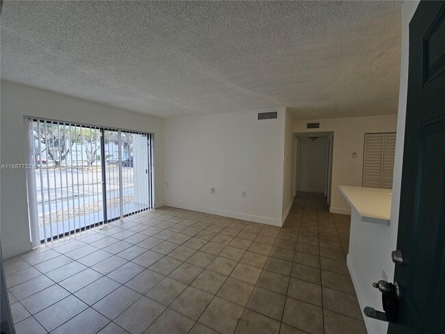 Photo - 7080 NW 179th St Unit 103