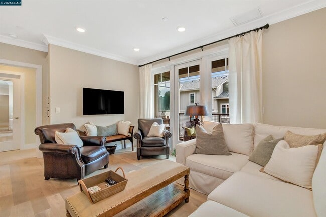 Photo - 1003 Woodbury Rd Unidad 208