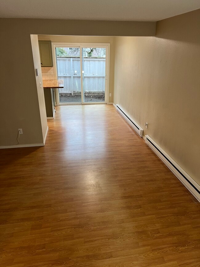 Photo - 4167 SE Cesar E Chavez Blvd