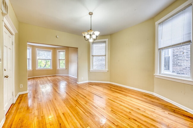 Photo - 4226 W Kamerling Ave Unit 2