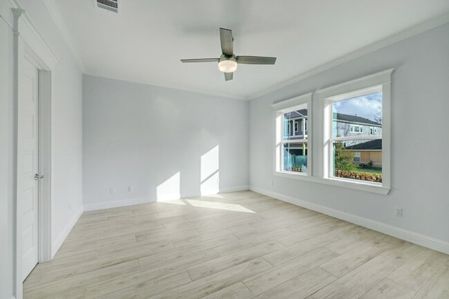 Photo - 2814 Princeton St