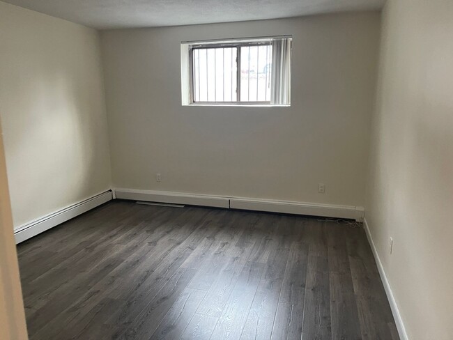 Photo - Spacious and modern 1 bed D=First Floor, C...