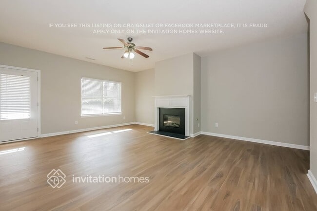 Photo - 162 Stillwood Dr