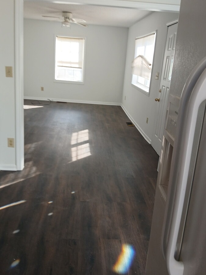 Photo - 505 Freeman St