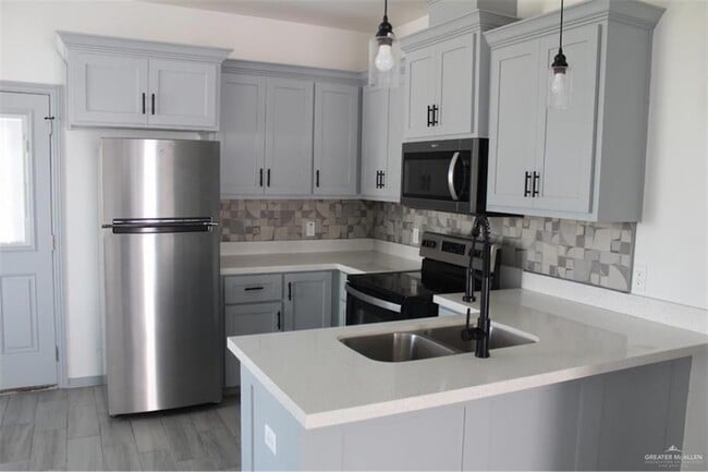 Photo - 5609 Ozark Ave Unidad 1