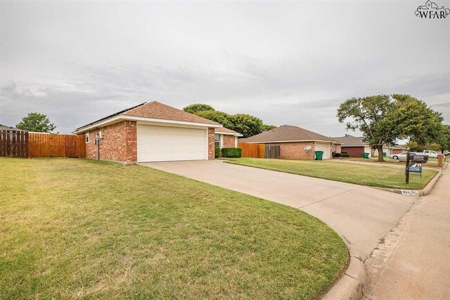 Photo - 127 Garrett St