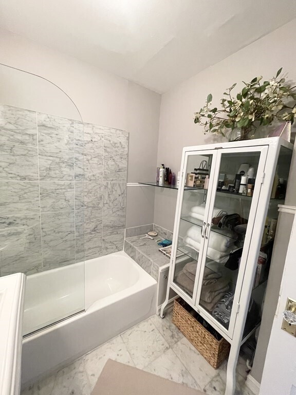 Photo - 145 Charles St Unidad 4