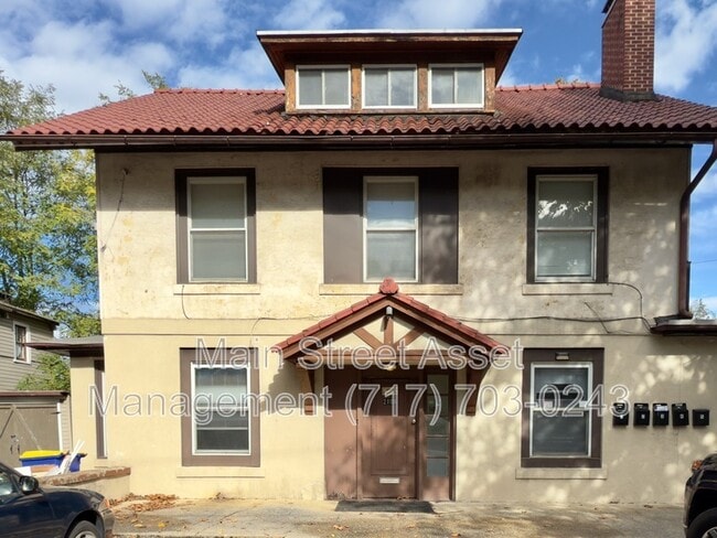 Building Photo - 2108 Walnut St Unit Apt 3