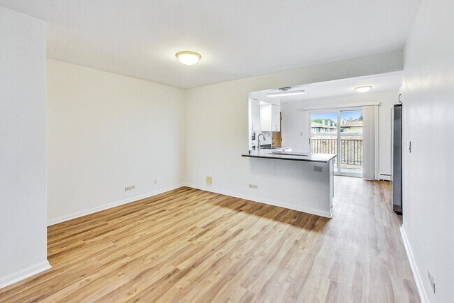 Photo - 1539 Park Ave