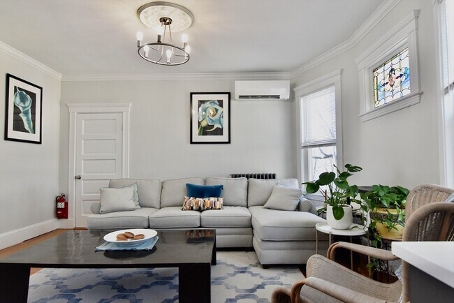 Photo - 14 Castlerock St