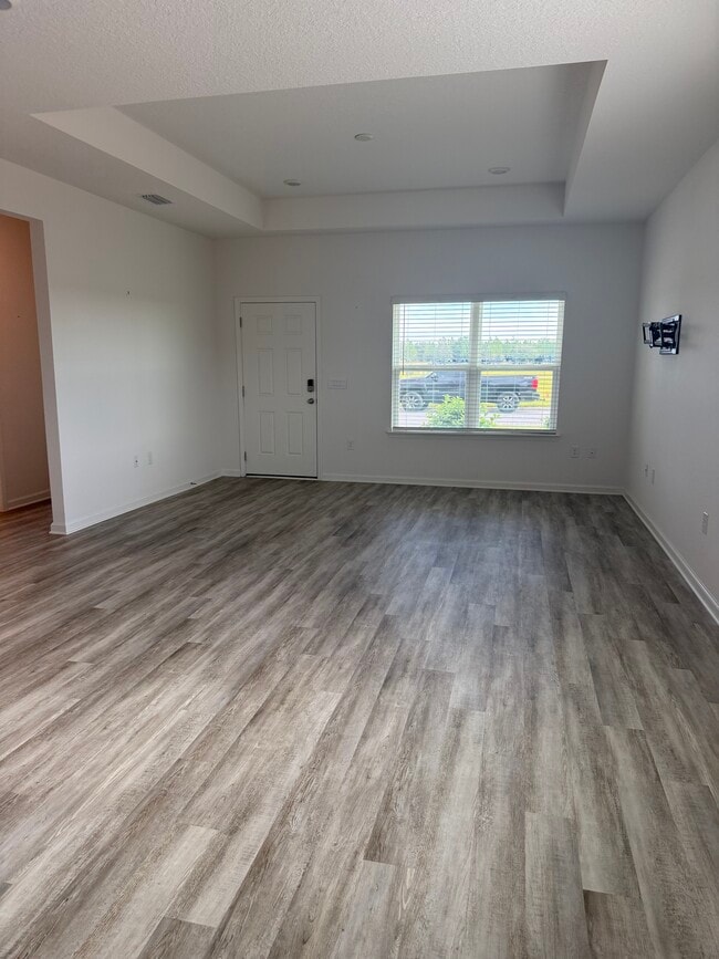 Photo - 96 Sweetthorn St