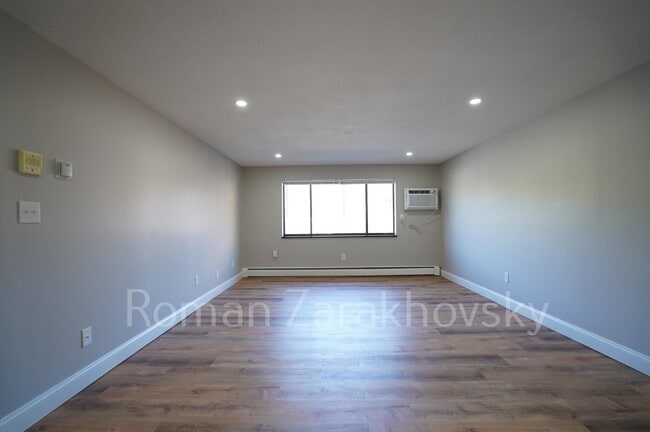 Photo - 394 Langley Rd Unit 7A