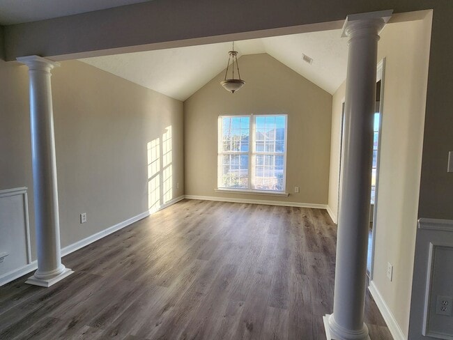 Photo - 4 BR Home in Granite Hill