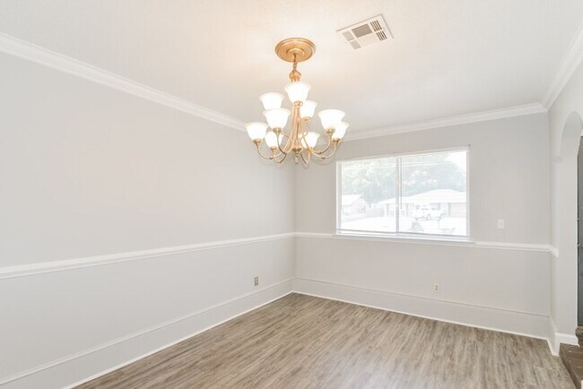 Photo - 4512 Ray Drive