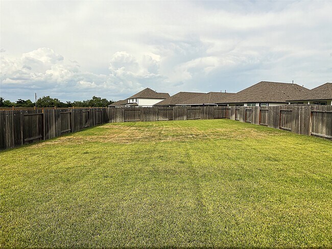 Photo - 3040 Chestnut Ln