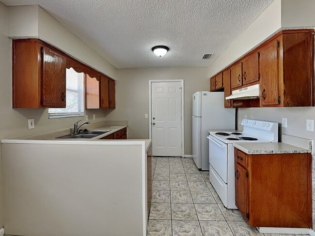 Photo - 8919 5th Ave