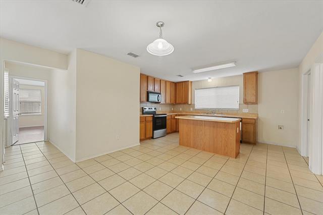 Photo - 5733 Mariposa Dr