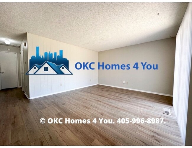 Photo - 7022 Woodlake Dr