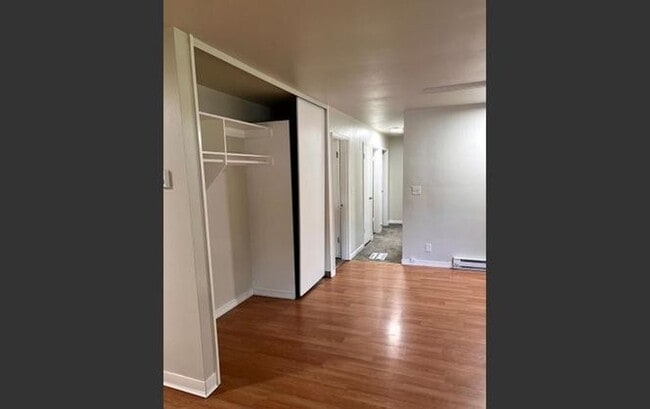 230-232 NE Azalea Drive