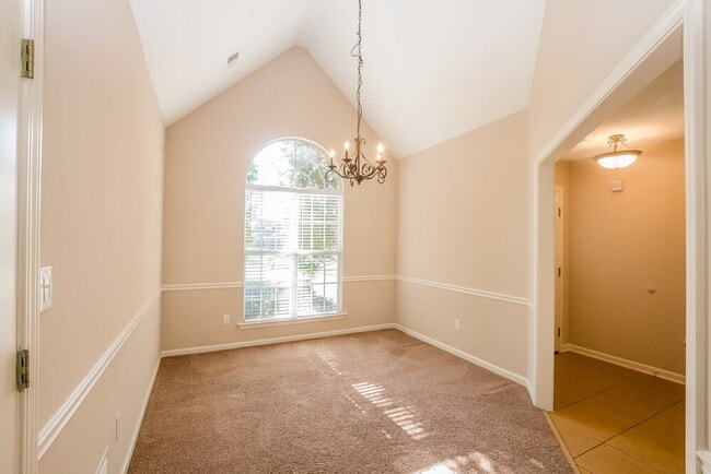 Photo - 5085 Jon Oak Dr