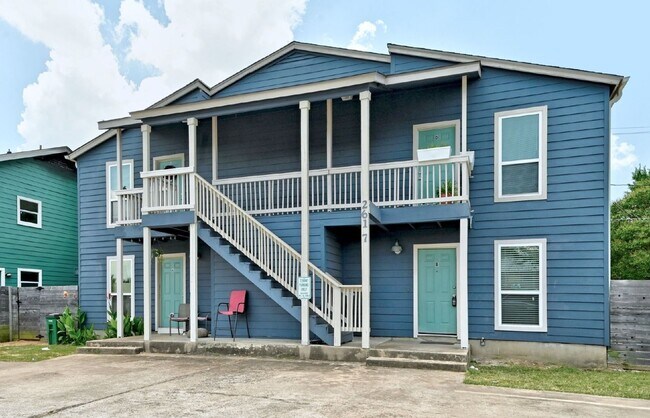 Photo - 2617 Ektom Dr Unit B