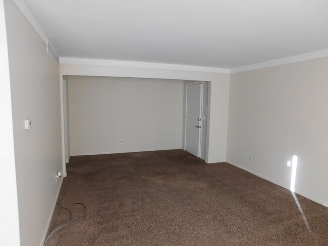 Photo - 490 N Fox Hills Dr Unit 1