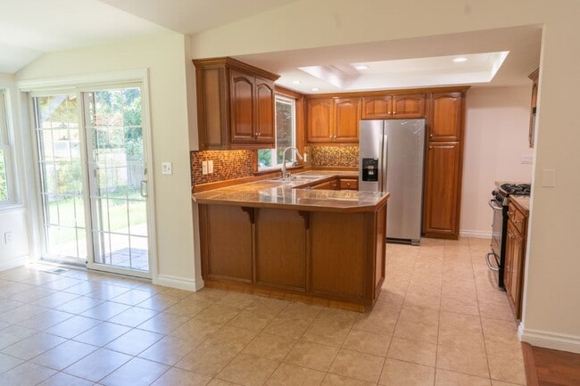 Photo - 25218 SE 31st Pl