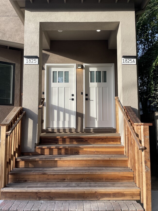 Photo - 1825 Berkeley Way