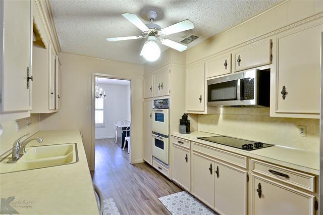 Photo - 2810 Arrowhead Dr